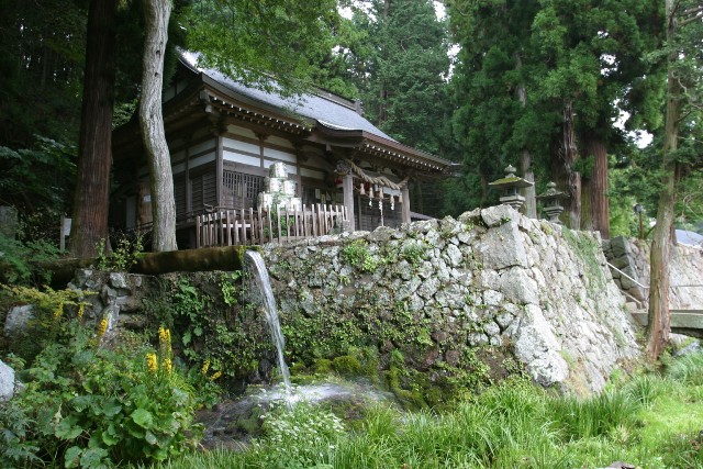 大滝湧水！泉郷の別荘で遊ぶように暮らす観光編....